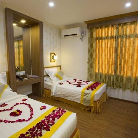 Orient Hotel Mandalay Dış mekan fotoğraf