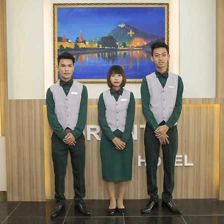 Orient Hotel Mandalay Dış mekan fotoğraf